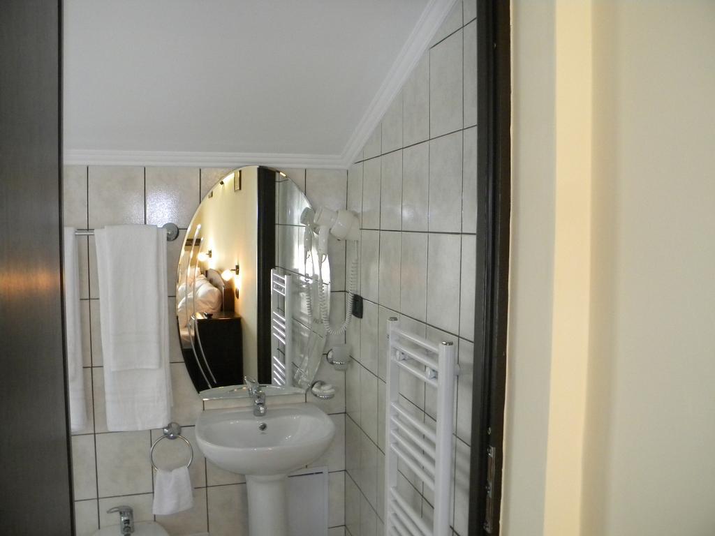 Pensiunea Mason'S Rîşnov Chambre photo