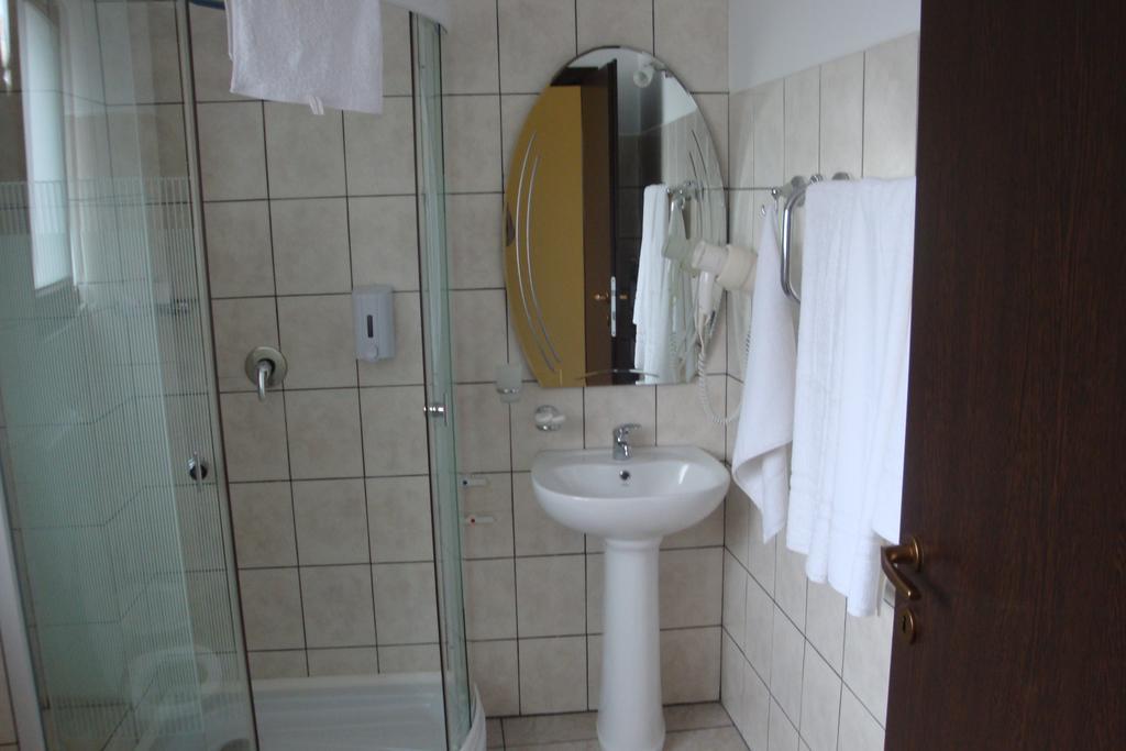 Pensiunea Mason'S Rîşnov Extérieur photo